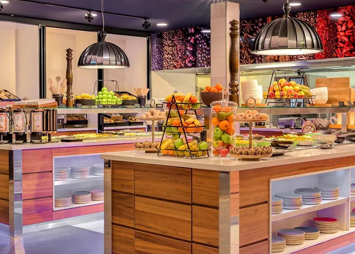 Moevenpick Hotel Amsterdam City Centre